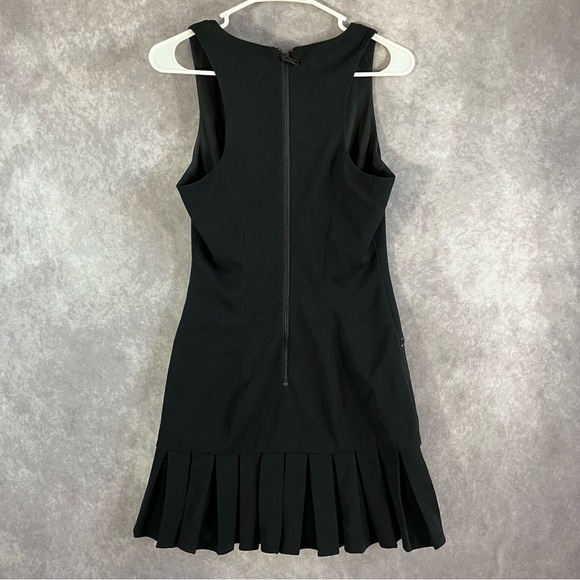 Sam Edelman Women's Sleeveless V-Neck Dress Black w/ Rivets Zip Up Back Size 4 - Picture 2 of 5